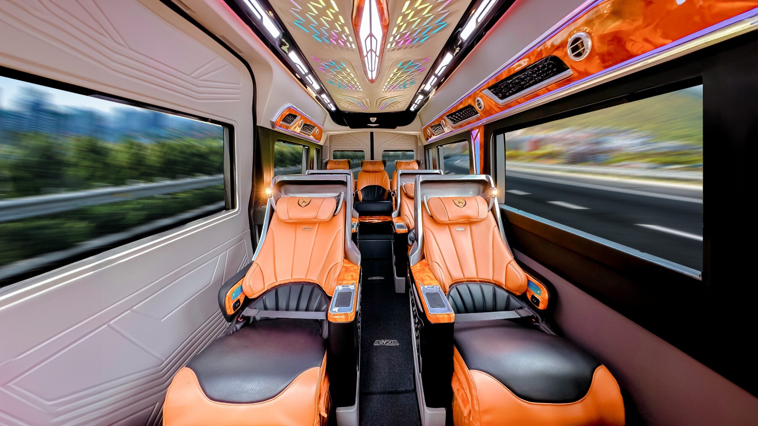 Xe Limousine Sài Gòn ⇌ Phan Thiết | Bến Thành Travel