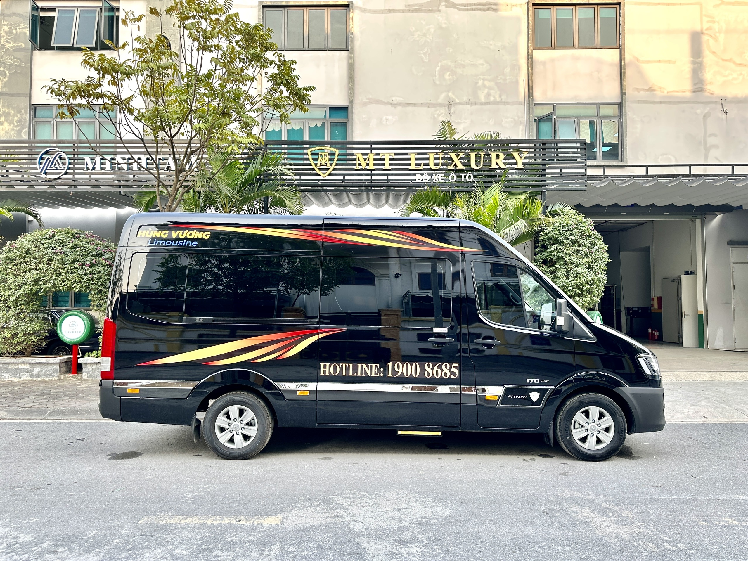 Xe Limousine Hà Nội ⇌ Phú Thọ | Hùng Vương Limousine